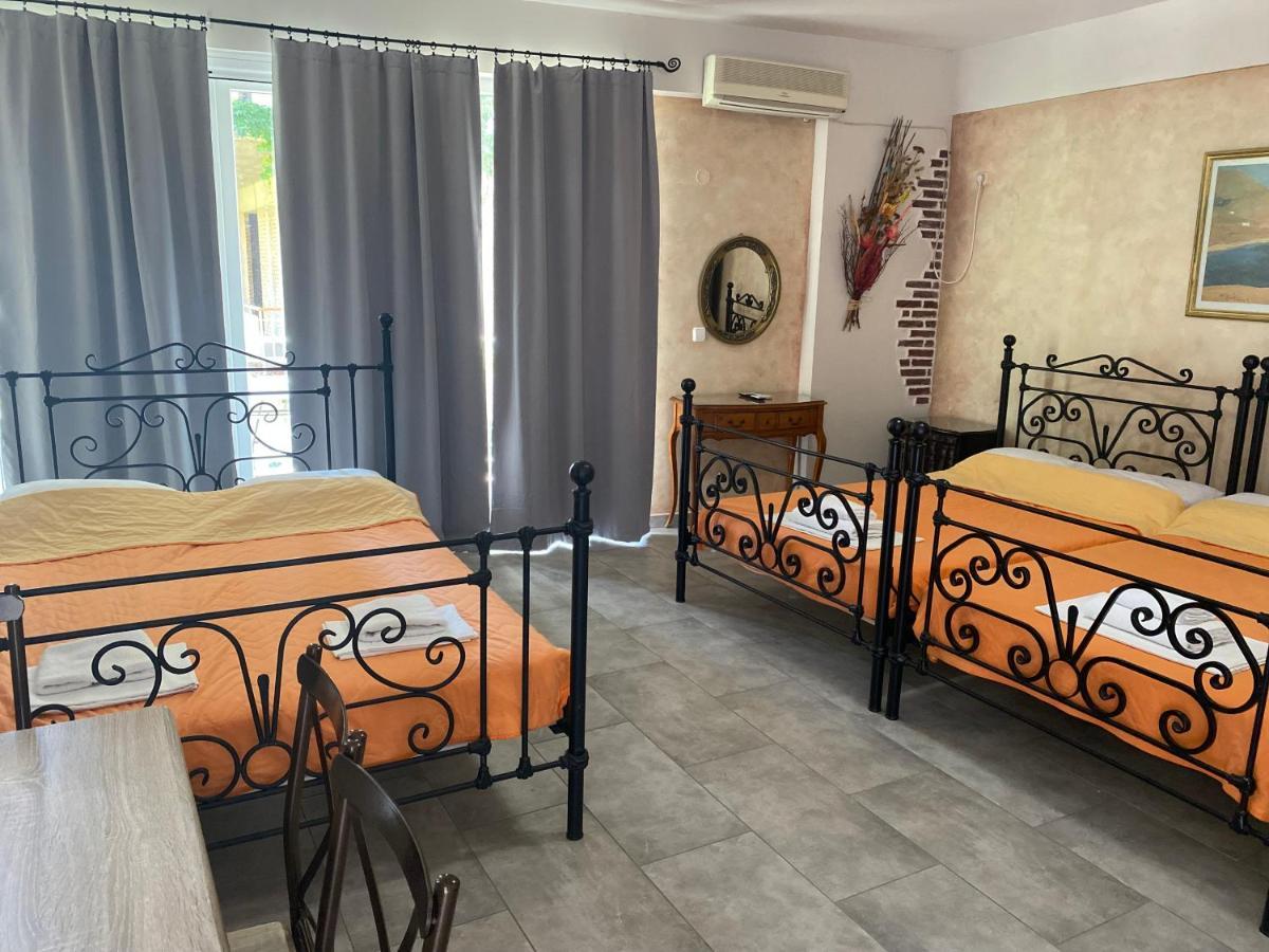 Aphrodite Studios Лутра Едипсу Екстериор снимка